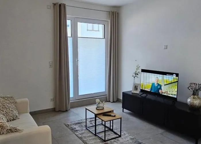 Ludwig 2 * فرودنستاد